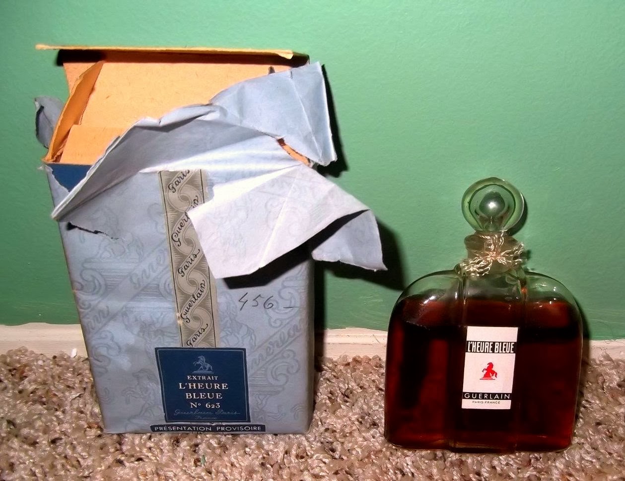 Guerlain L'Heure Bleue Pure Parfum - Decanted Fragrances and Perfume  Samples - The Perfumed Court