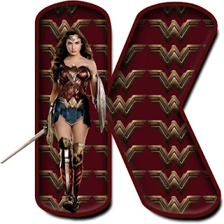 Abecedario Mujer Maravilla con Espada. Wonder Woman with Sword Alphabet.