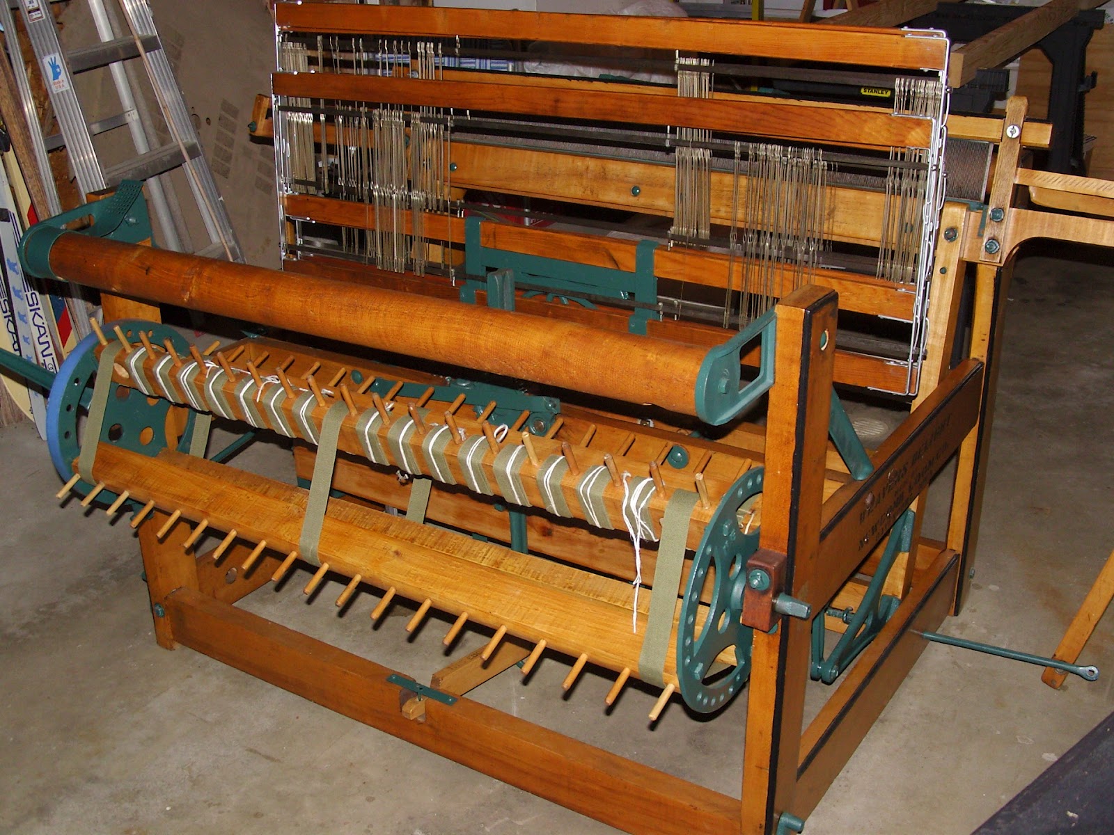 Daisy Hill Weaving Studio: Weaver's Delight Restoration - It's Looking