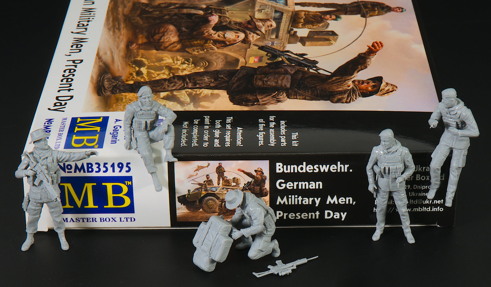 Figures Scale 1/35 Master Box 35195 Present day Bundeswehr German miitary men 
