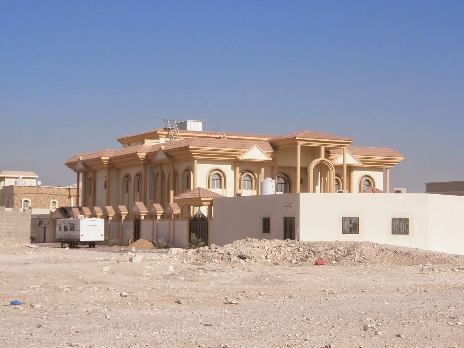 Skeptic in Qatar Qatari Homes