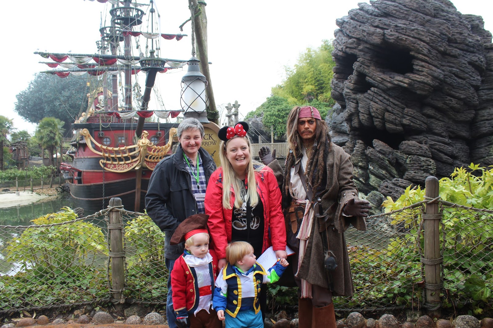 12 Perfect Rides For Toddlers At Disneyland Paris | Sparkle's Suitcase