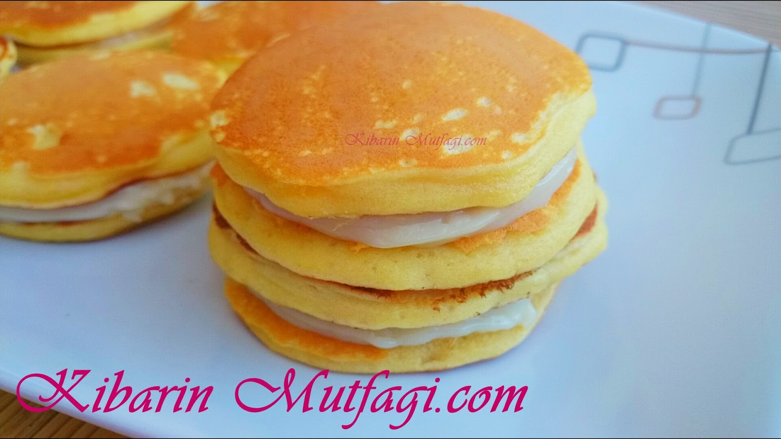 Süt burger tarifi Ev yapımı kolay süt burger yapımı Kibarin Mutfagi