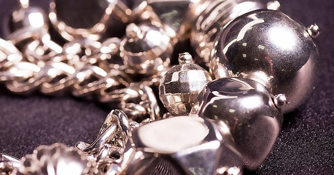 друза кварца кольцо серебро. серебро красивые картинки. кольцо меняющее цвет. цвет сплава меди и серебра. кольцо настроения.