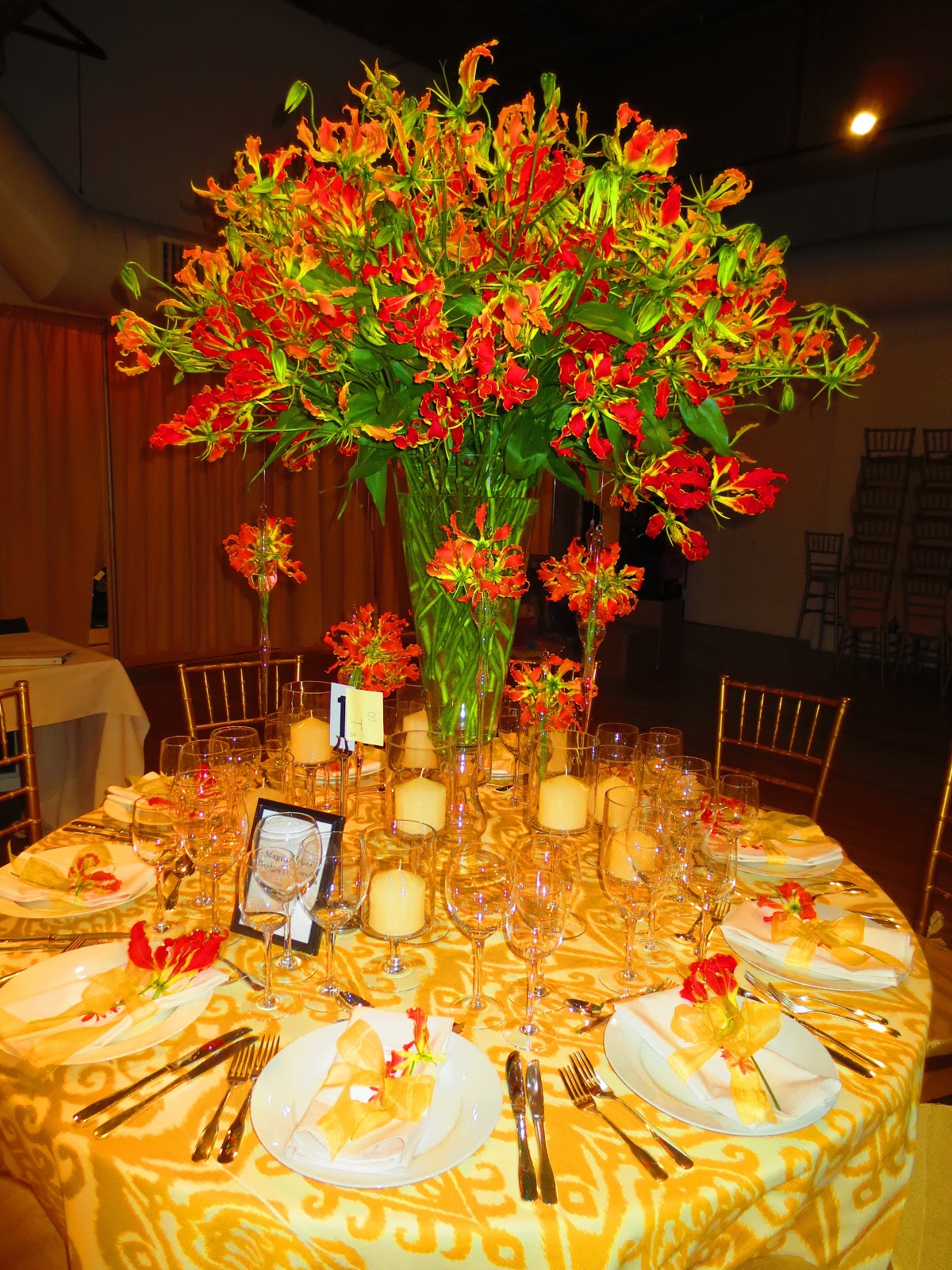 Koru Wedding Style {wedding centerpieces} large & in charge