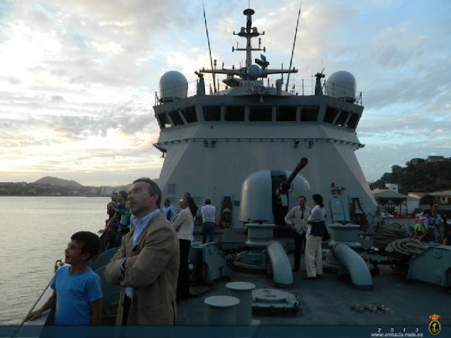 El 'Relámpago' pasa por Nigeria y Cabo Verde, la primera misión de un BAM de la Armada toca a su fin.