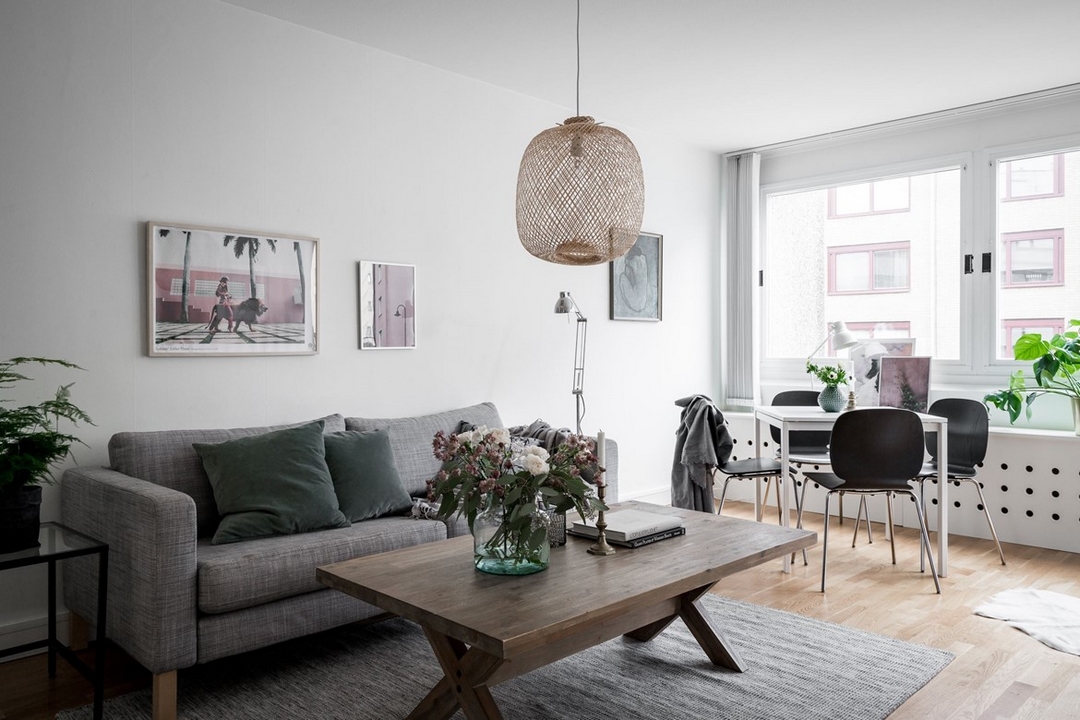 SIMPLEMENT DÉCONTRACTÉ