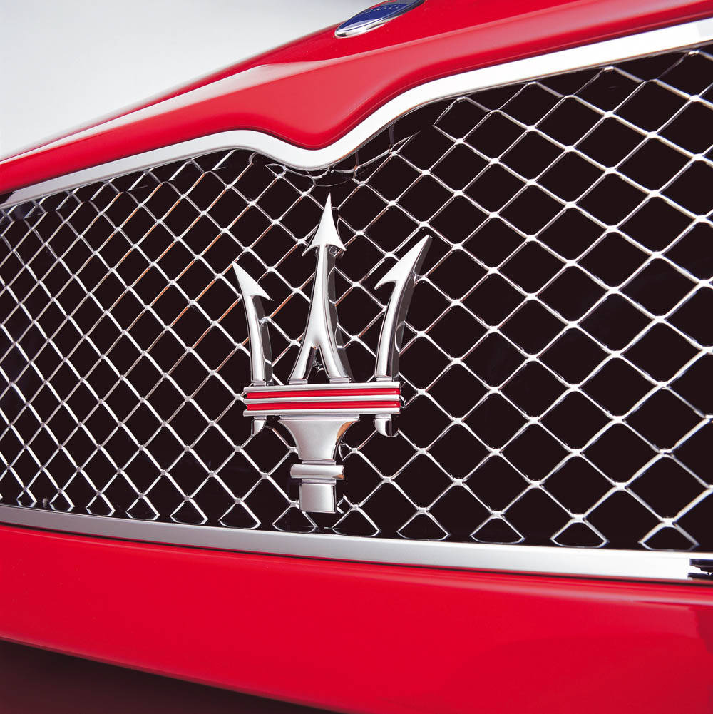 List 104+ Images what car brand has a crown logo Latest