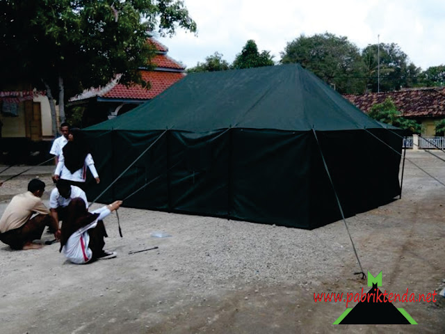 Tenda Komando Bansos Tenda Komando Bansos bisa disebut tenda bantuan ataupun tenda bansos, Tenda Komando Bansos