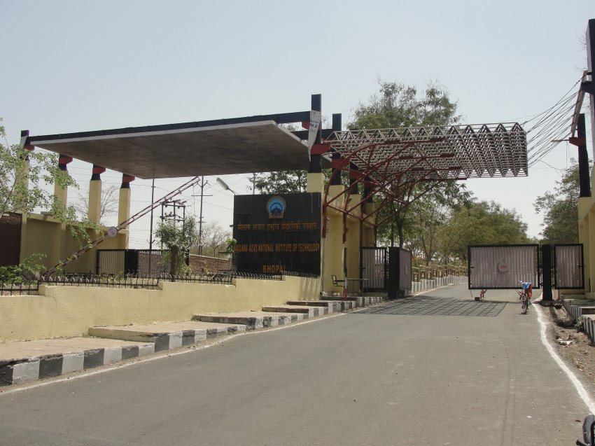 nit Darpan....: maNIT Bhopal