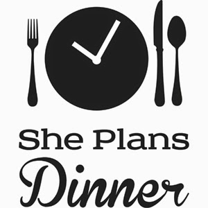 планирование. Girl writing the book. девушка думает план. девушка отмечает в календаре. планировщик дня.