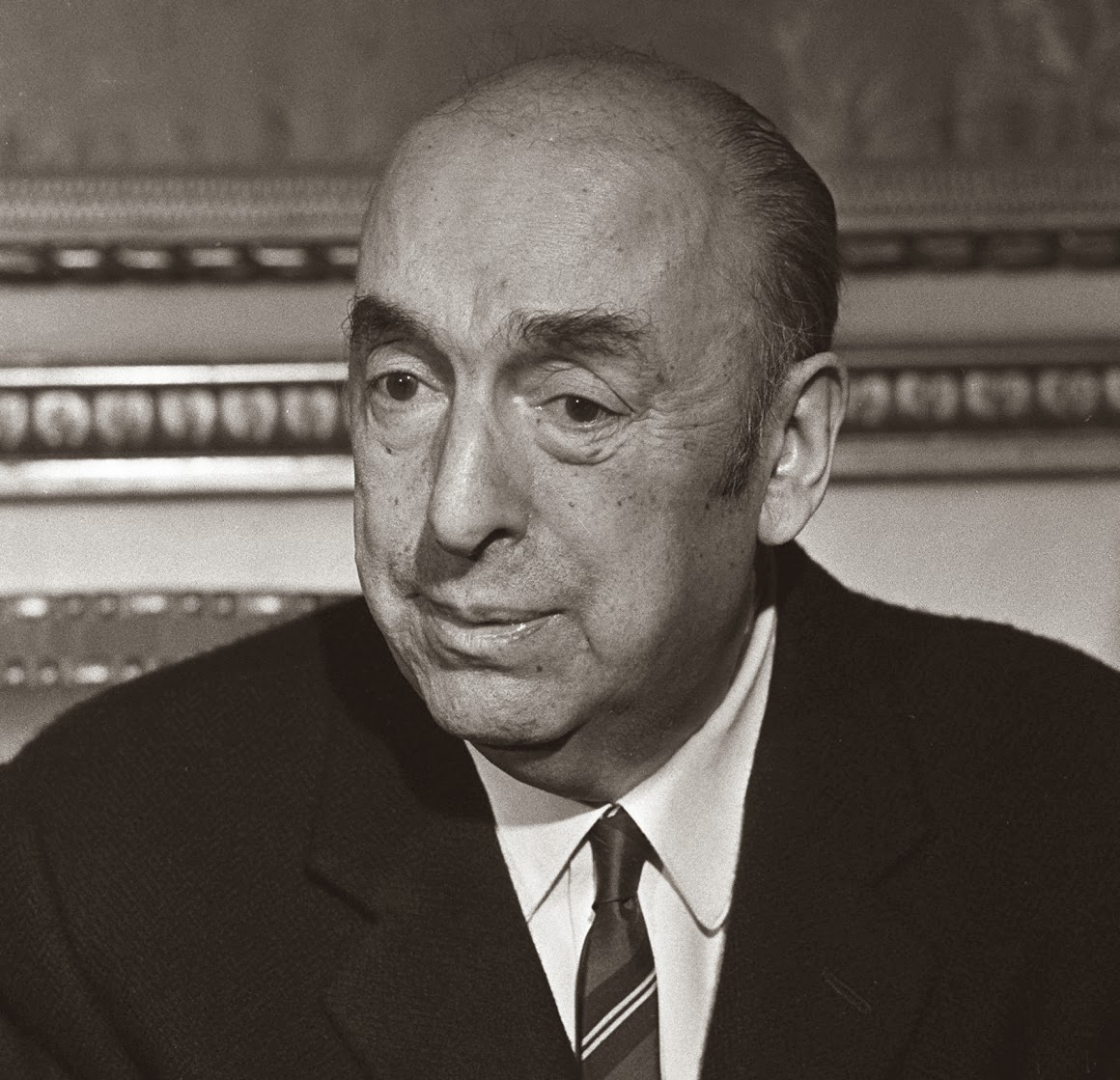 A Tela da Reflexão Pablo Neruda,