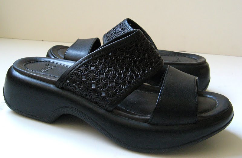 dansko women's maci slide sandal