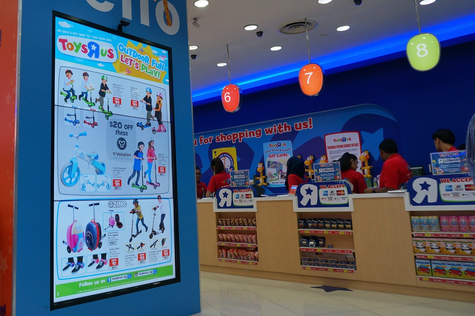 Toys"R"Us Vivocity Flagship Store Revamp!