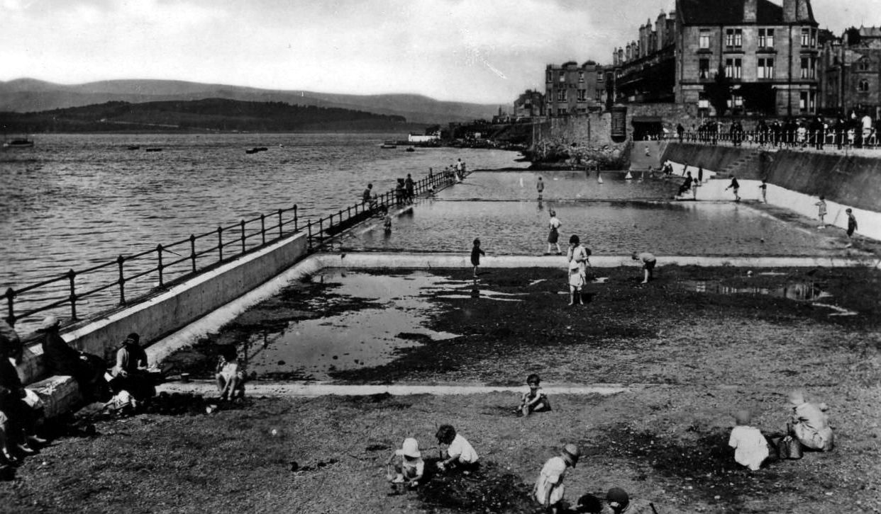 Tour Scotland Old Photograph Paddling Pool Gourock Scotland
