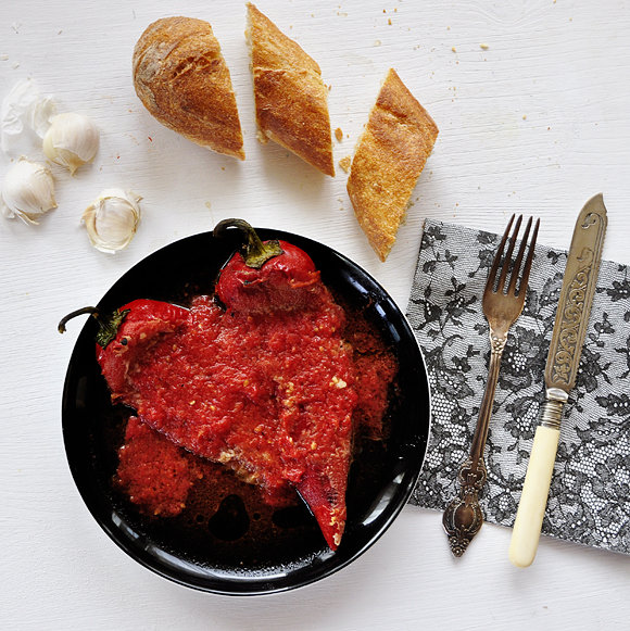 Confessions of a spoon Fried roasted peppers with tomato sauce