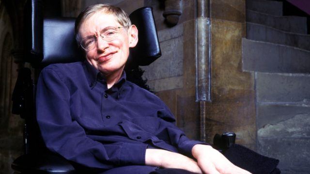 وفاة العالم الفيزيائي ستيفن هوكينج Stephen Hawking