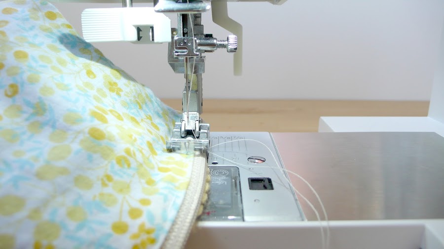 Cose-cremallera-monedero-tapestry