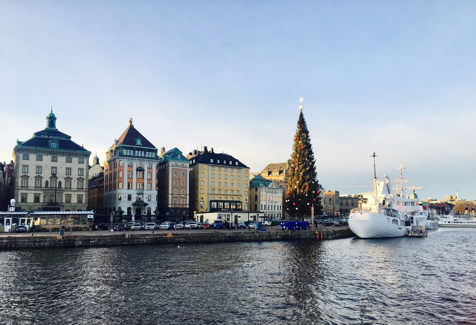 The Perfect Boots Surviving Winter With Warm Feet It S Gilda