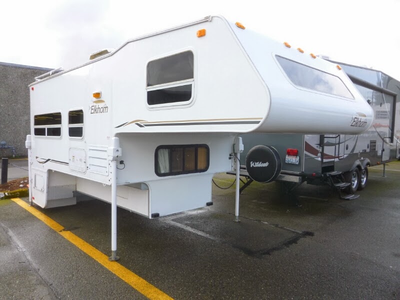 NW RVenture The 2003 Elkhorn 10W Camper!!