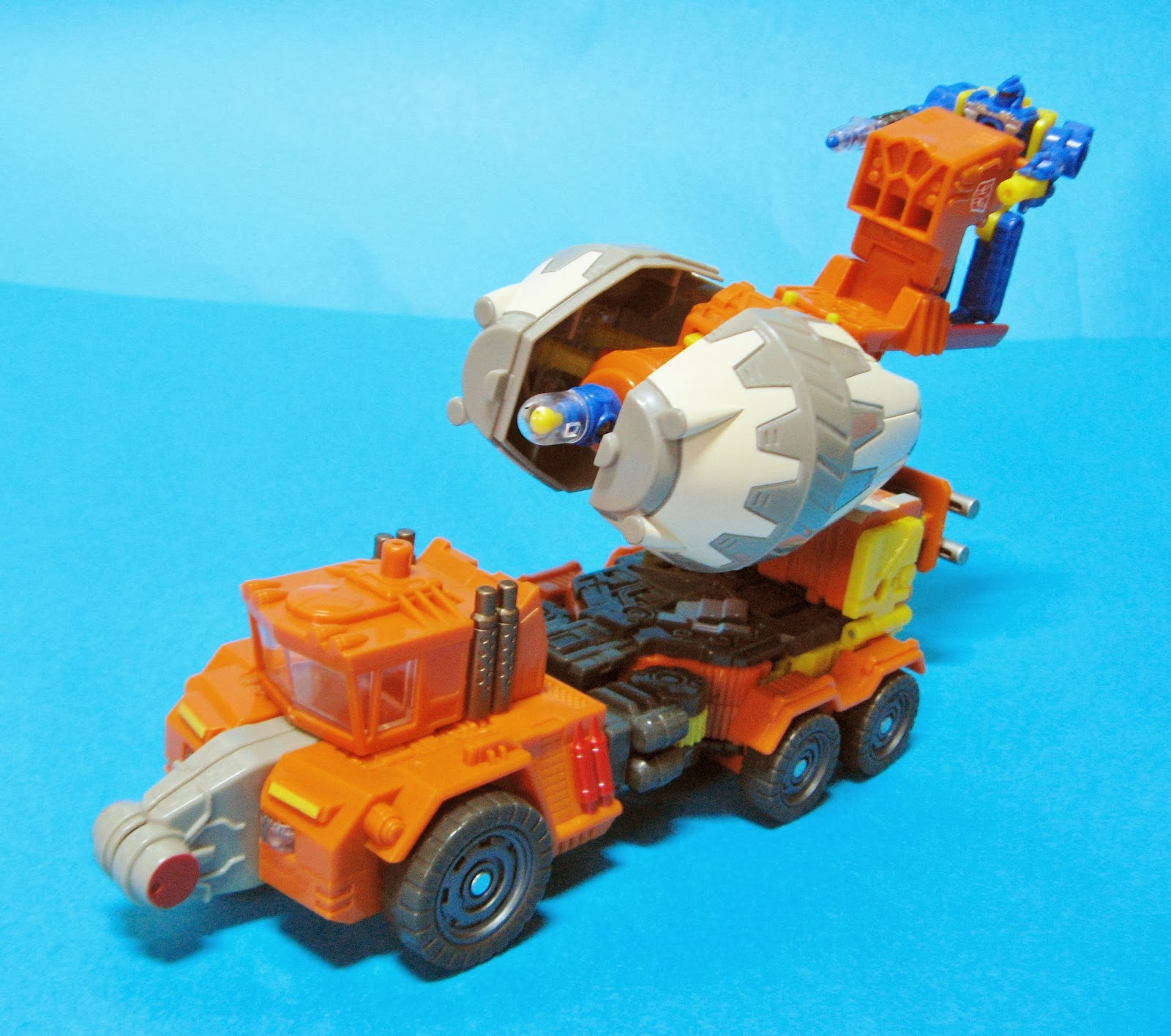 Transformers CYBERTRON Voyager class QUICKMIX with Stripmine變形金剛銀河戰士