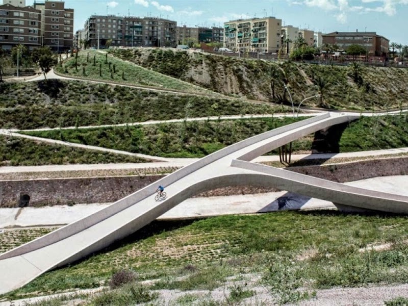 [Urban design]  La vall trenada (The Braided Valley),  Elx ,Spain  2013
