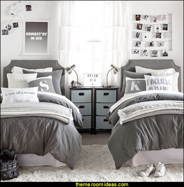 dorm room decor - dorm room decorating - dorm room themes - college dorm room ideas - Back to school - college dorm room supplies - college dorm room ideas - shopping for college - college dorm room decorating ideas - space saving solutions - Graduation gifts - 