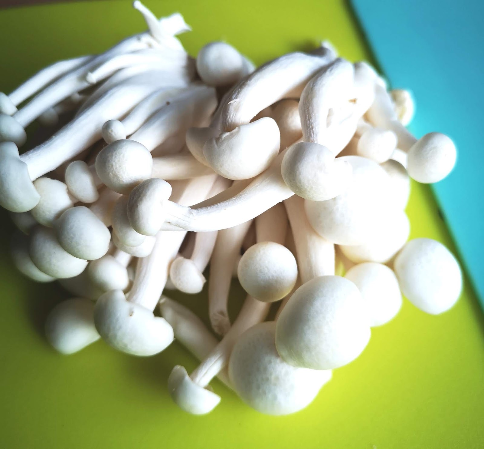 My style my cooking my everyday Grzyby shimeji z warzywami i makaronem