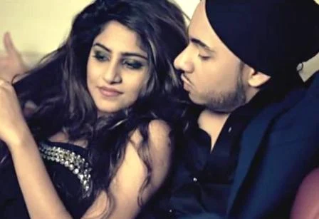 Bad Girl Lyrics - Singhsta | Punjabi Song 2015