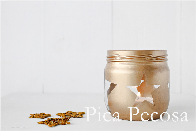 como-hacer-portavelas-diy-bote-cristal-reciclado-pintura-spray-navidad
