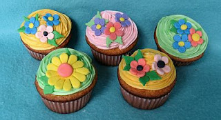 Cupcakes con Flores para Fiestas Infantiles, parte 1