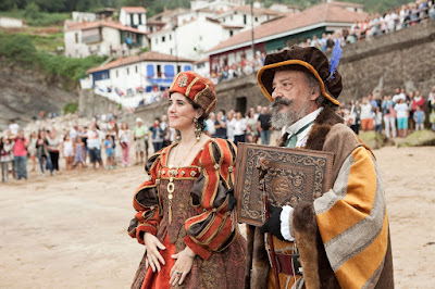 Desembarco-de-carlos-v-en-Tazones-Villaviciosa-Asturias-fotografo-de-eventos-feria-medieval-dacar-turismo-en-Villaviciosa