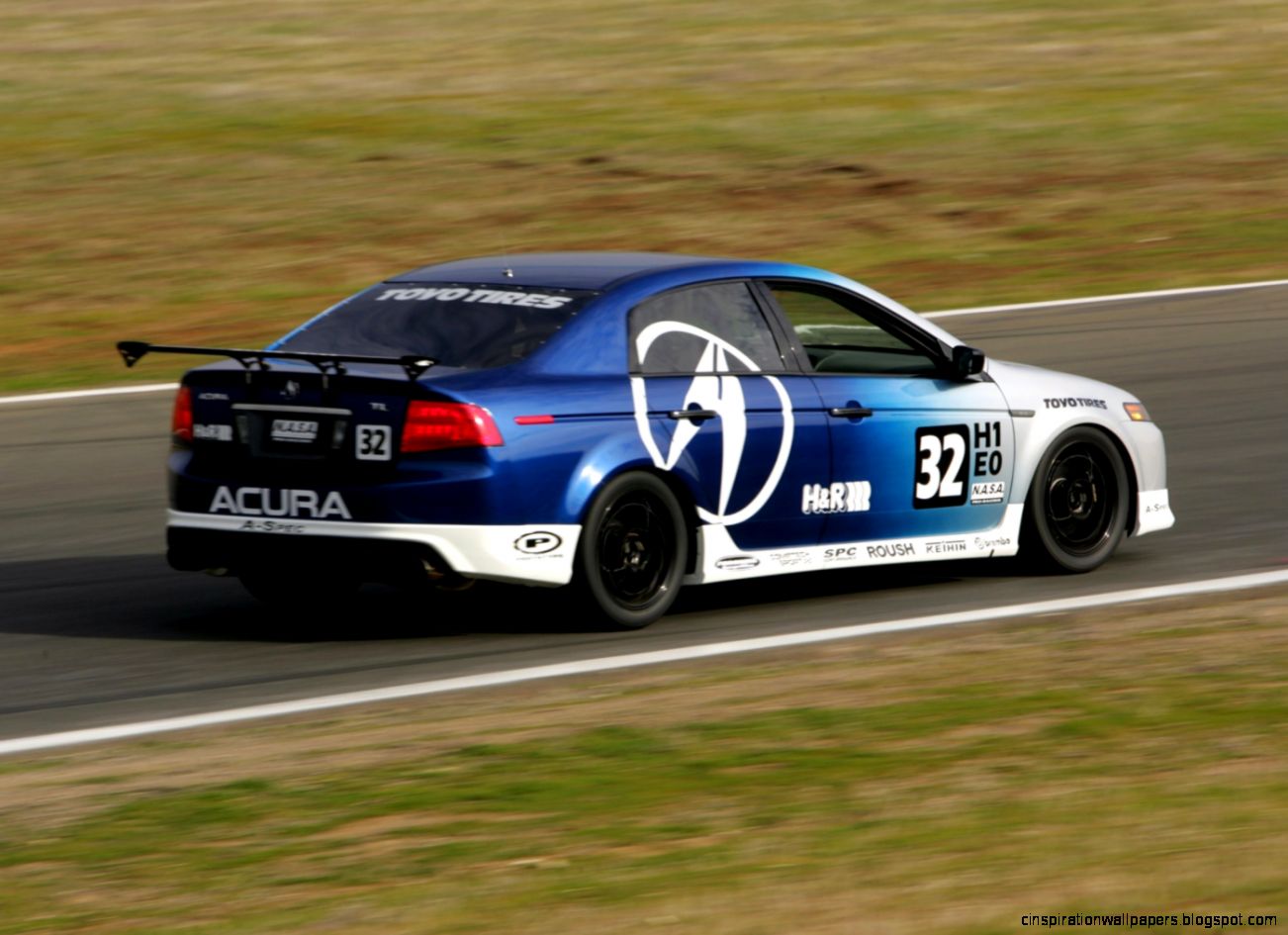 wallpaper Asphalt Sports Side view Blue 2004 Grass Acura