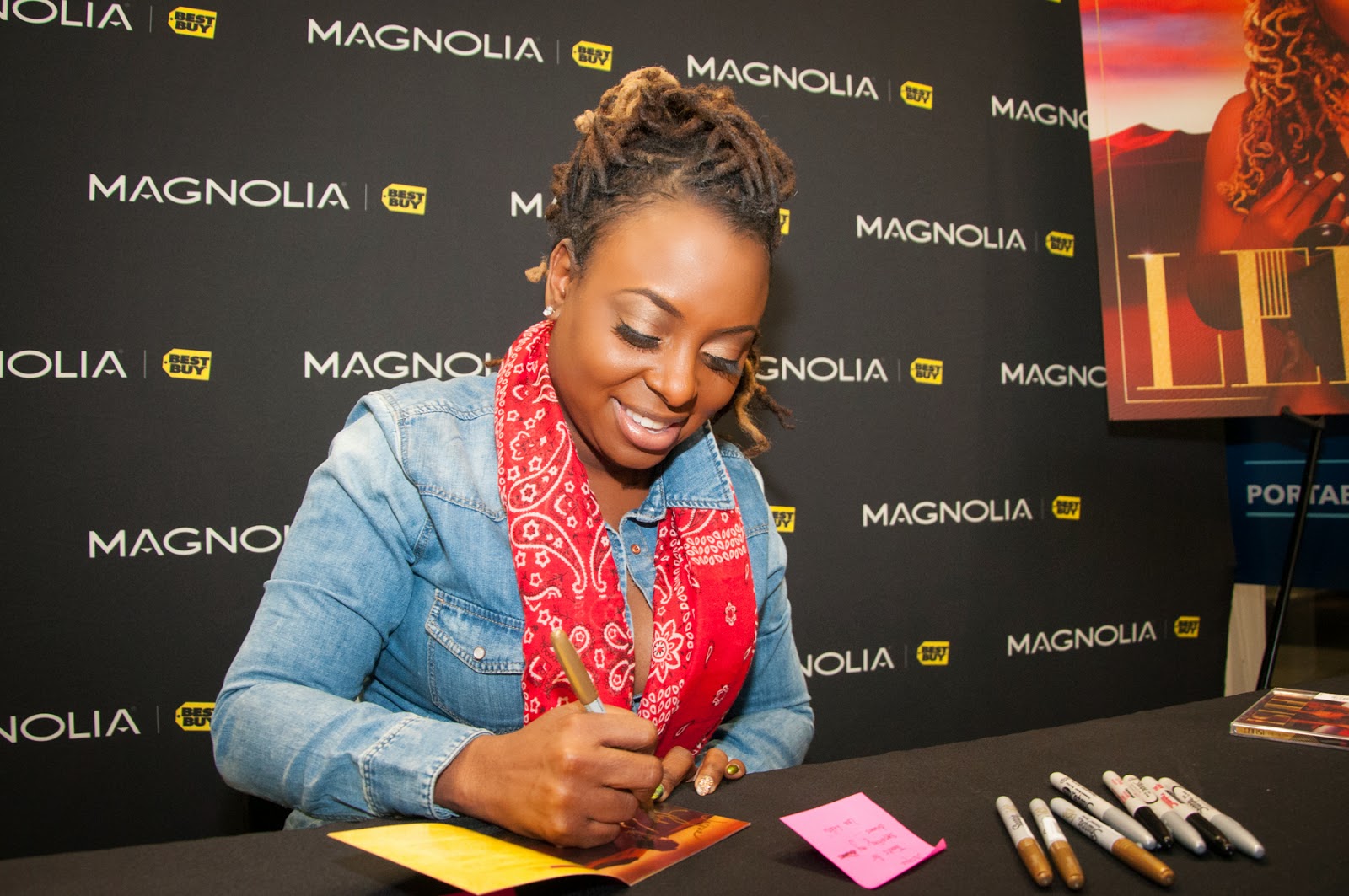 Ledisi signing her newest release The Truth, Autograph signing, Magnolia Theater Best Buy