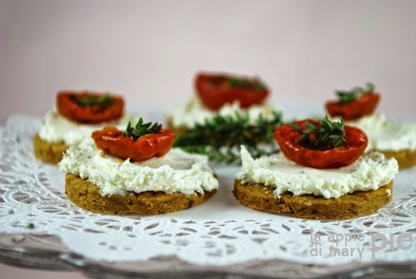 La Apple Pie di Mary Pie: Shortbread alle noci con crema di formaggio e