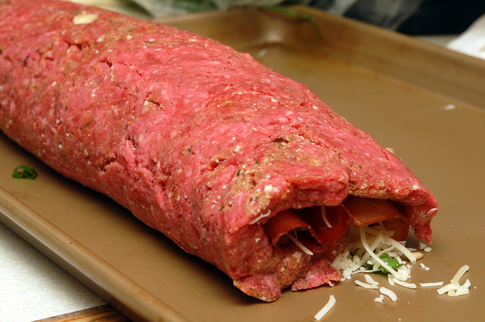 Rolled Meatloaf Stuffed with Prosciutto & Cheese Hugs and Cookies XOXO
