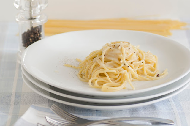 Spaghetti cacio e pepe