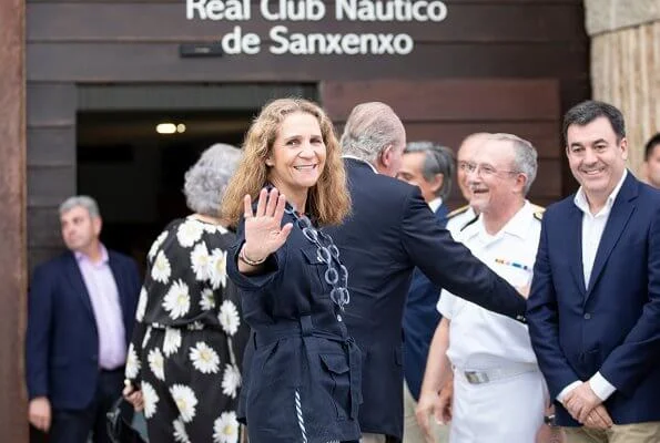 King Juan Carlos, Queen Sofia and Infanta Elena attended a dinner at Royal Yacht Club in Sanxenxo