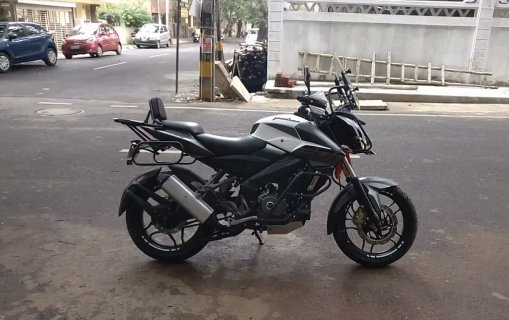ns200 adventure edition
