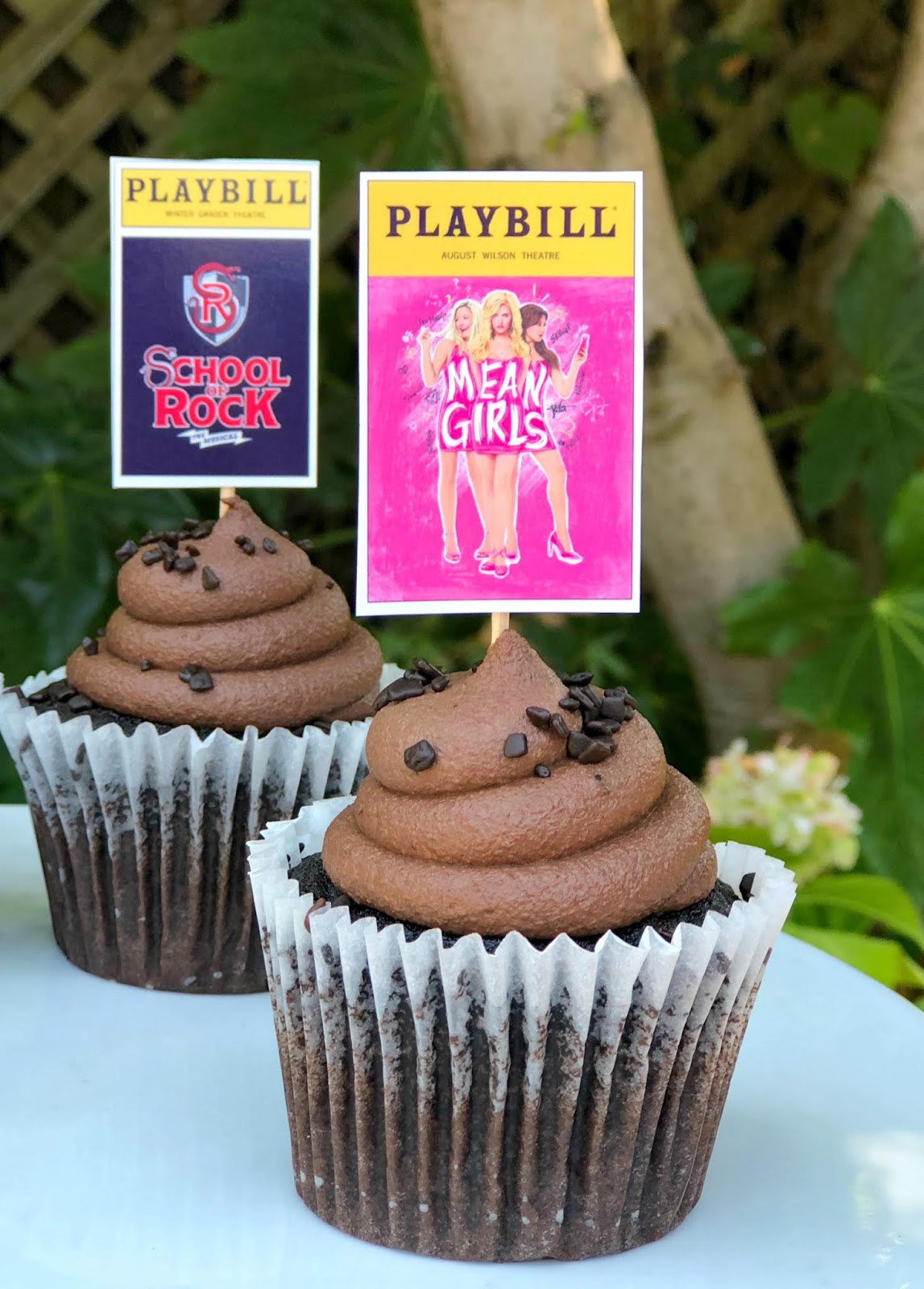 Jac o' lyn Murphy: Broadway Back to School Cupcakes