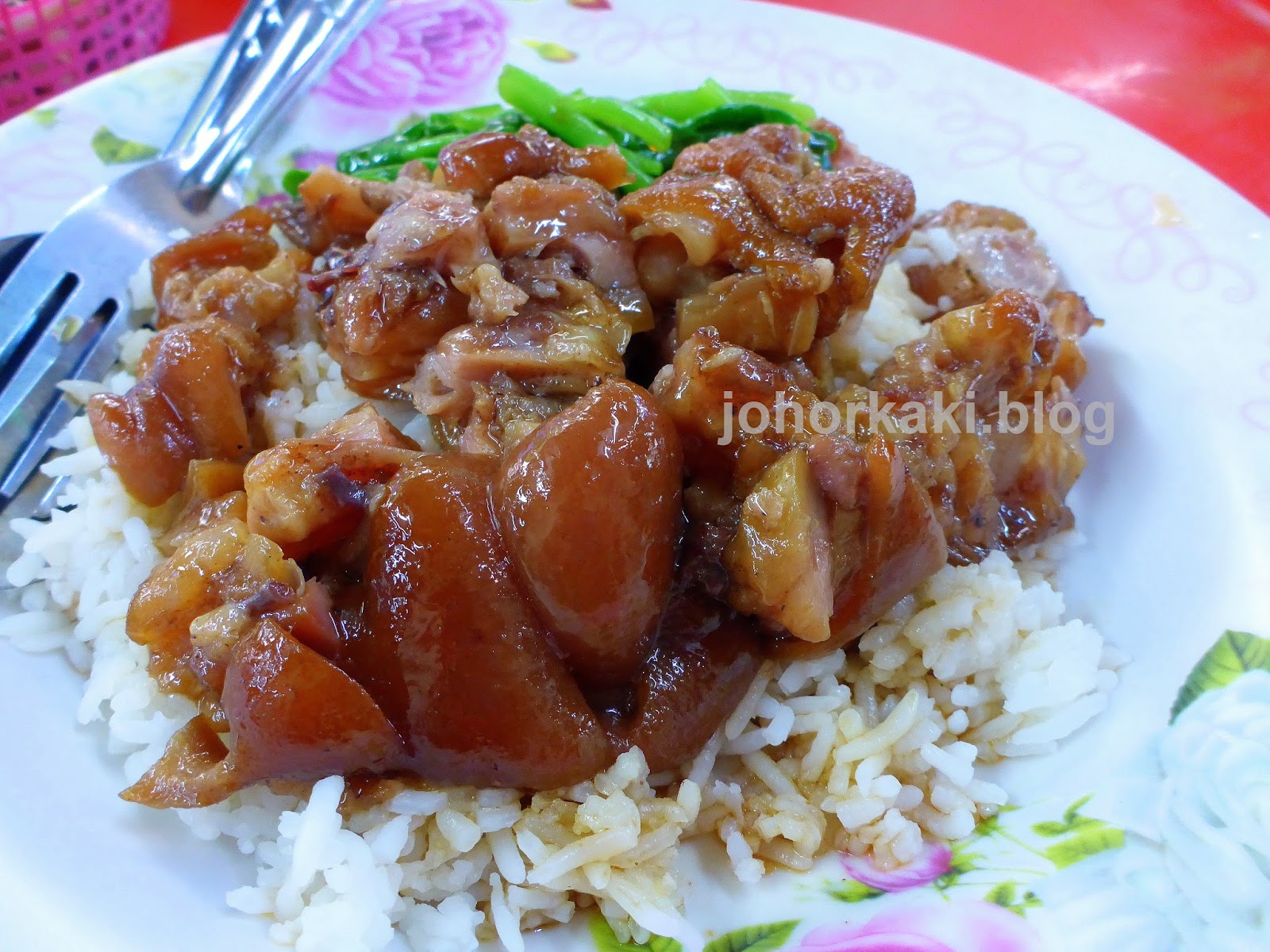 Braised Pork Leg Rice in Thailand Kao Ka Moo ข้าวขาหมู JK1822 Johor