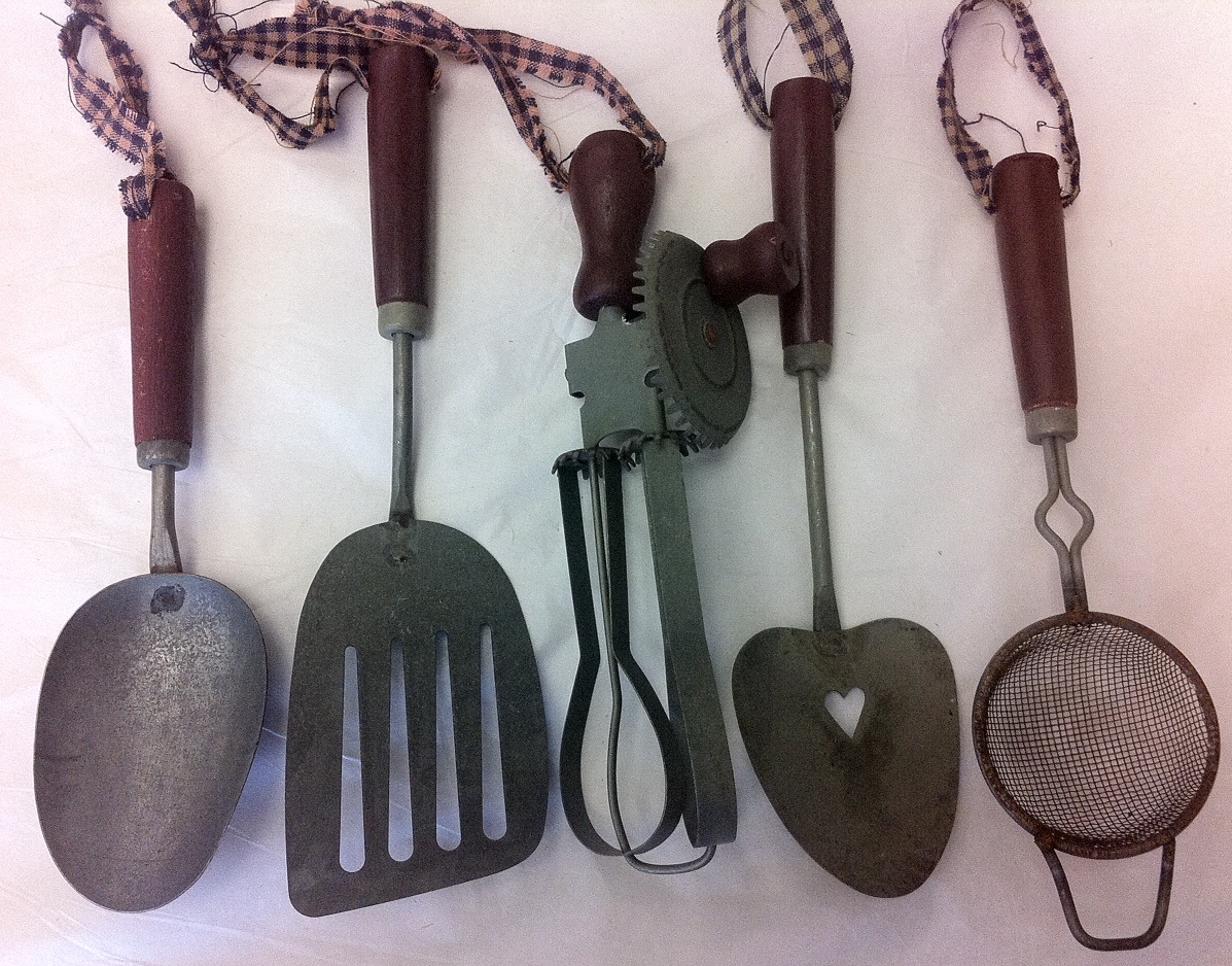 Lost & Found Marblehead, MA A Set Of Kid's Vintage Kitchen Utensils