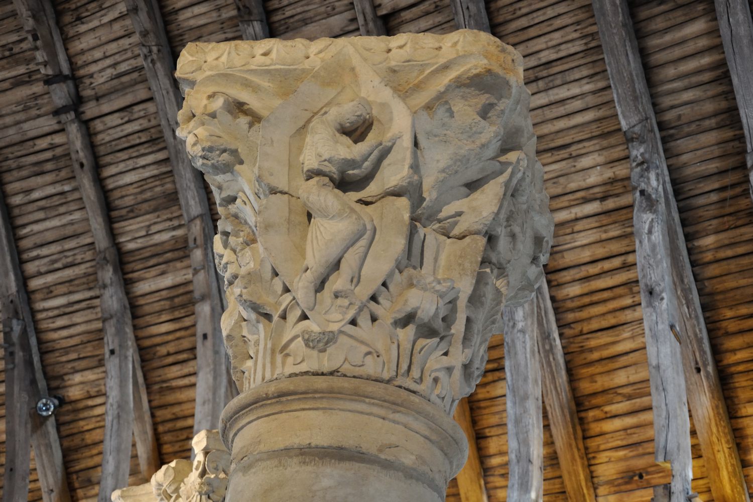 Romaanse bouwkunst in Bourgogne: Cluny, farinier, deel 4 van 8 (De
