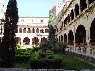 TURISMO MEDIOAMBIENTAL: REAL MONASTERIO DE NUESTRA SEÑORA DE GUADALUPE.
