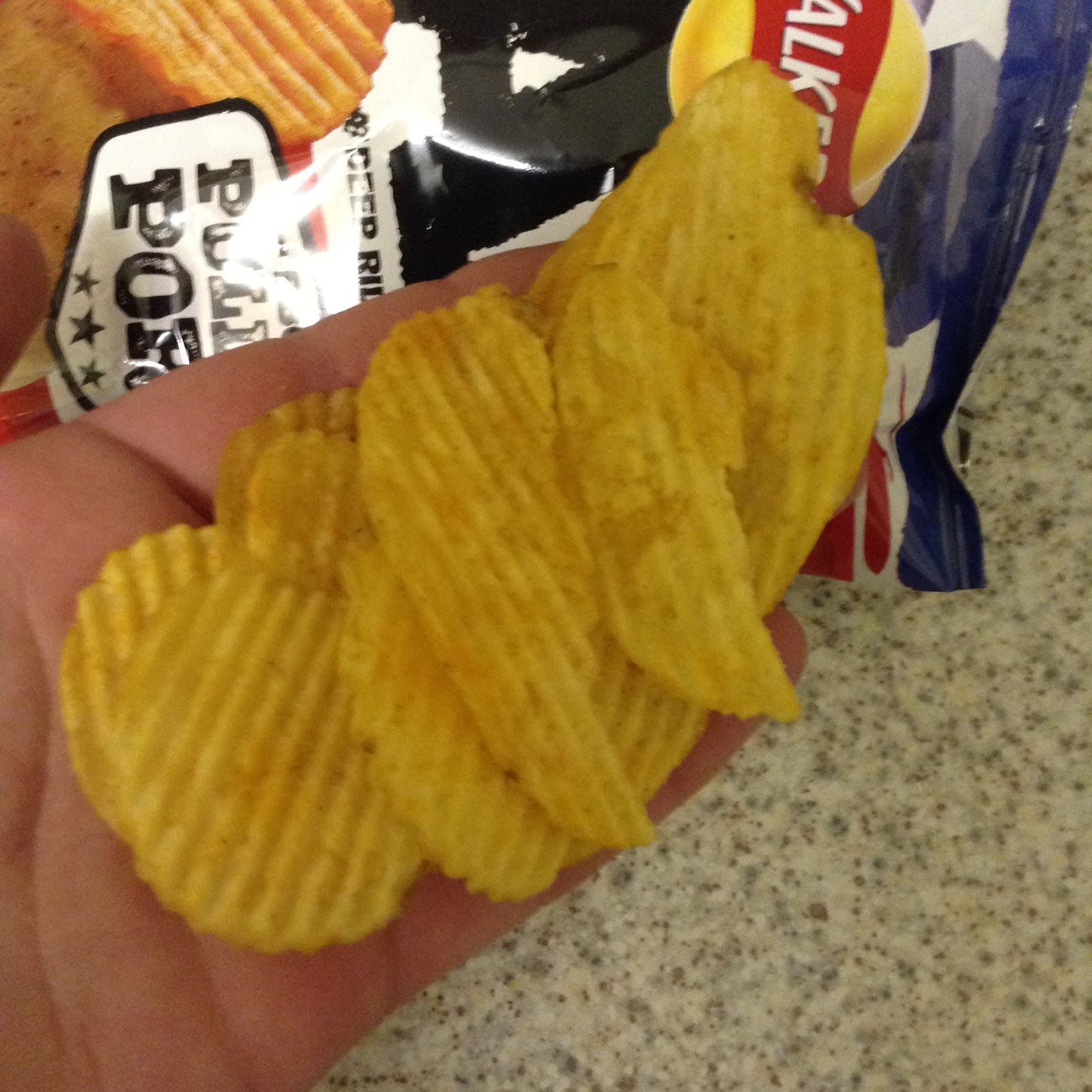 Walkers Max BBQ Pulled Pork Crisps