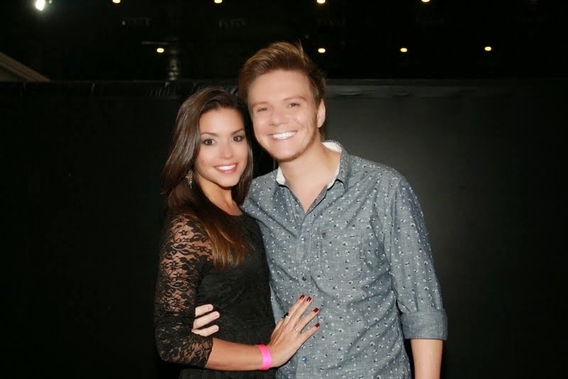 AGBNews Rosely Rodrigues Michel Teló começa