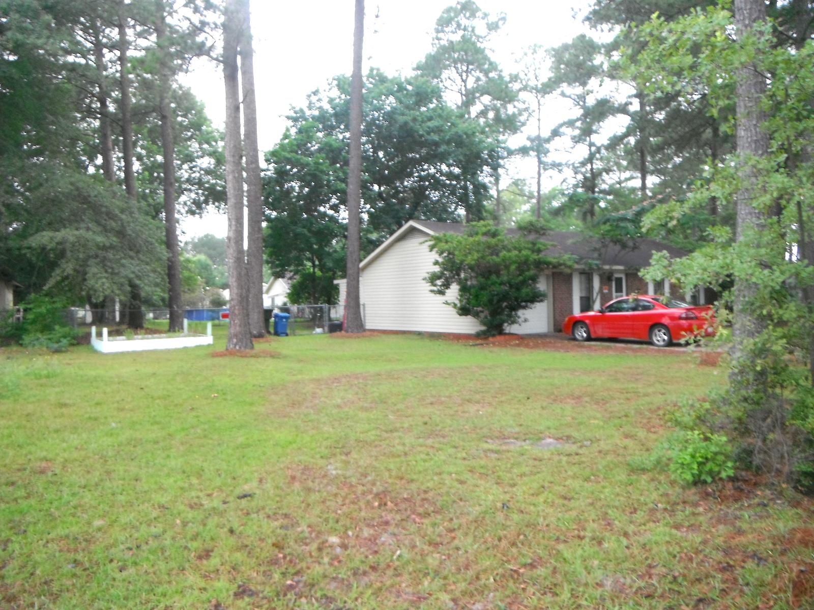 95,000 CASA EN VENTA POR EL DUEÑO 3 DORMITORIOS 2 BAÑOS FAYETTEVILLE