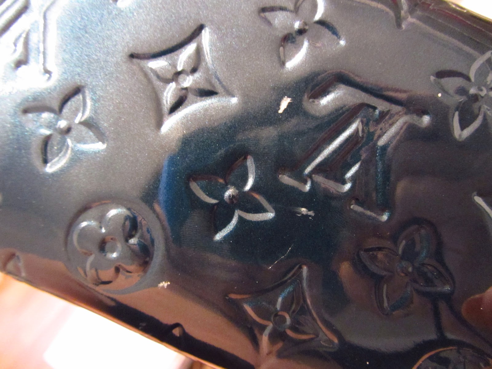 SHOP COCOBELLA'S CLOSET SOLD Louis Vuitton Vernis Patent "Sarah