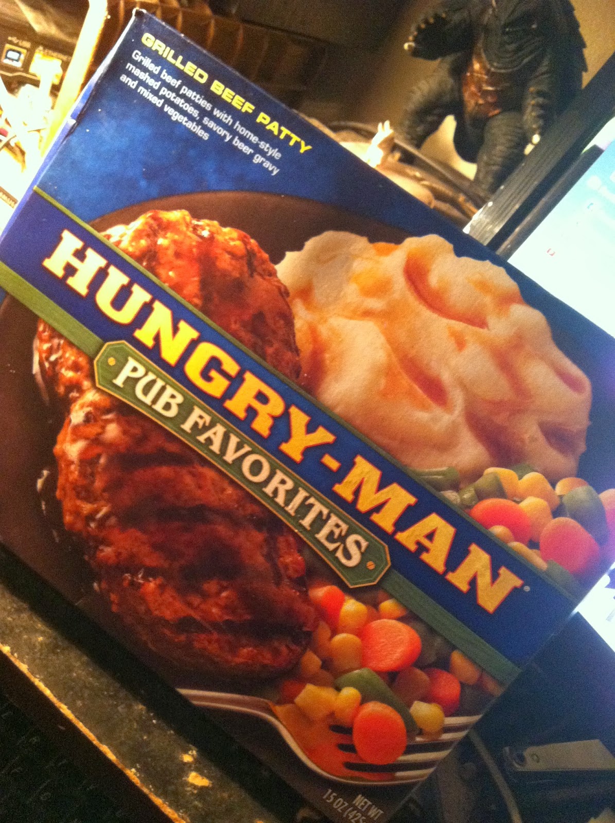 DONT THE GRAVY TV DINNER HUNGRYMAN GRILLED BEEF PATTY