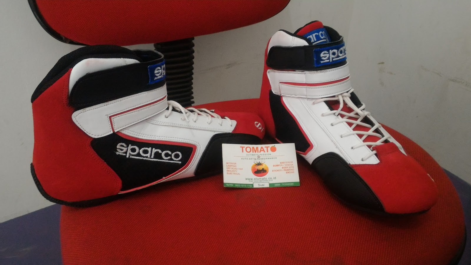 Sparco x Light m8